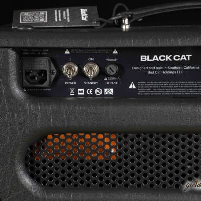 Bad Cat Black Cat 20W 2-Channel Tube Amp Head w/ Footswitch & Cover image 7