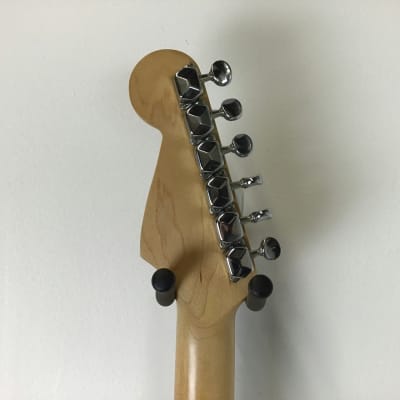 Used Fender 1995 MIM SQUIER SERIES STRATOCASTER Electric Guitar Red image 6