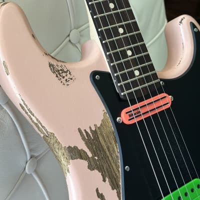 Warmoth Stratocaster 2023 - Relic Shell Pink image 8