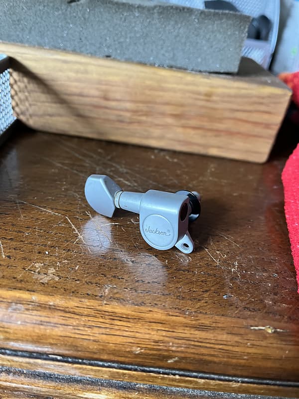 Jackson 7 String Inline Tuners 1990’s Satin Chrome Reverb