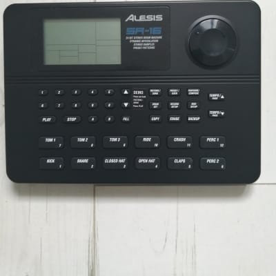 Alesis SR-16 Drum Machine 2010s - Black