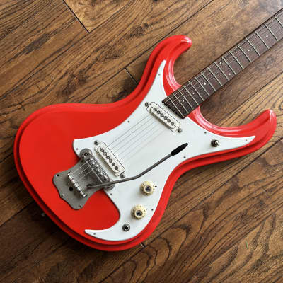 Guyatone effects, EQ effects, delay effects, distortion Guyatone effects, EQ effects, delay effects, distortion