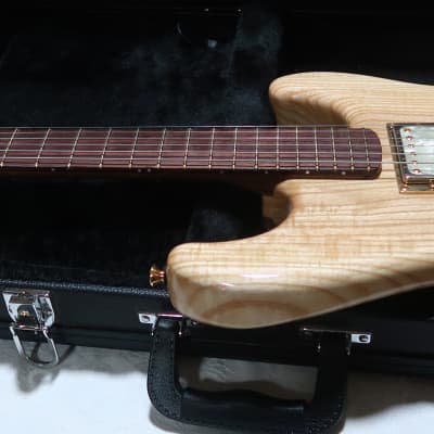 Luthier Kevin Muiderman's Super Strat -- VIDEO -- One of a Kind Custom image 13