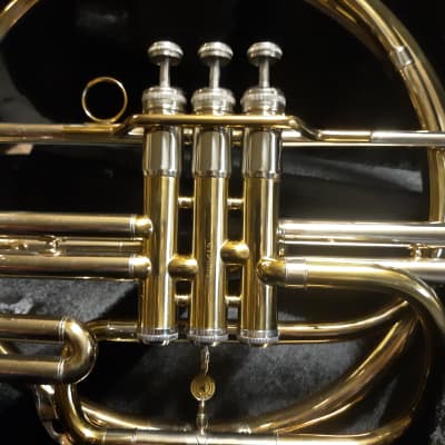 Holton MH101 Bb Marching Mellophone image 11