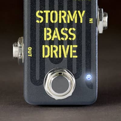 E.W.S. STORMY BASS DRIVE Black