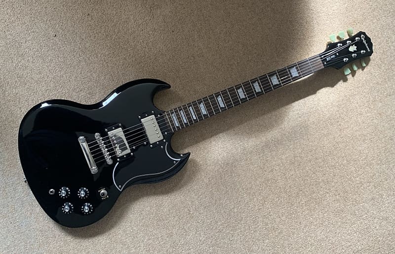 Epiphone G-400 PRO