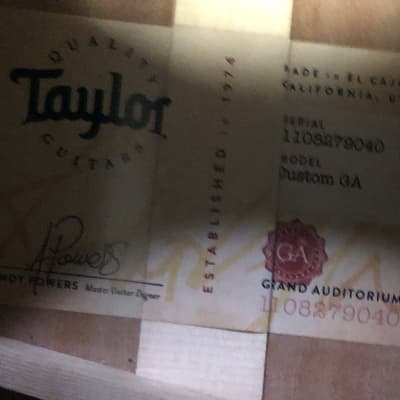 MINT! 2019 Taylor Custom Grand Auditorium GA Tasmanian Myrtle Back Lutz Spruce Top Authorized Dealer image 7