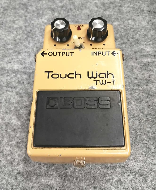 Boss TW-1
