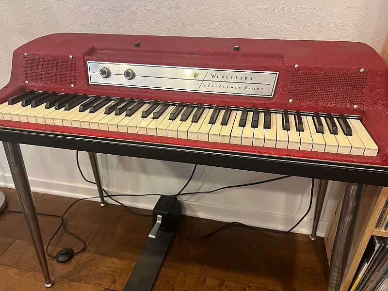 Vintage Wurlitzer Electric Piano 200A Reverb