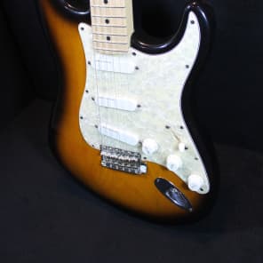 Fender Buddy Guy Signature Stratocaster 1995 Sunburst image 1