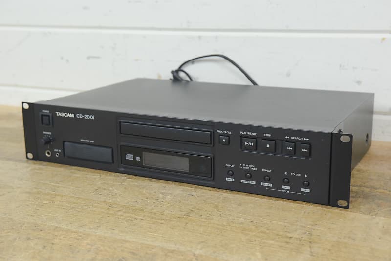 TASCAM CD-200i Rackmountable CD Player/iPod Dock (church | Reverb