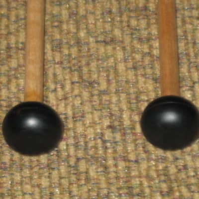 ONE pair new old stock (with packaging) Encore Mallets by Dan Lidster 103B, Oval Hard Rubber Black HEAD (unwound) / Birch Dowel HANDLES, from around 2019, made in USA image 4