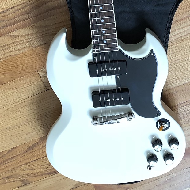 Epiphone SG 1961 50th Anniversary P90 2011 Alpine White