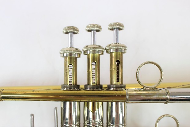 Mount Vernon Bach Stradivarius Model 236 Trumpet in C/D