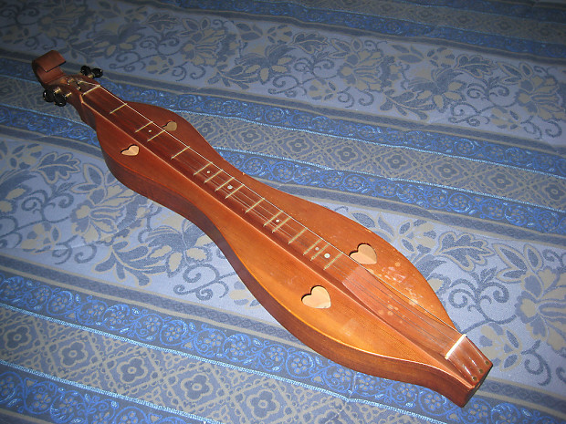 Mountain Dulcimer 4 String Knotwork Scroll Walnut with