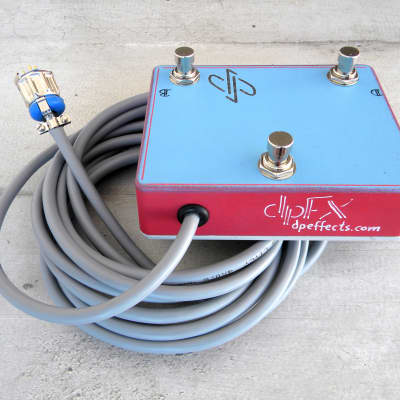 dpFX Pedals - Footswitch for Sunn Concert Lead and Coliseum Lead (7-pin connector) imagen 3