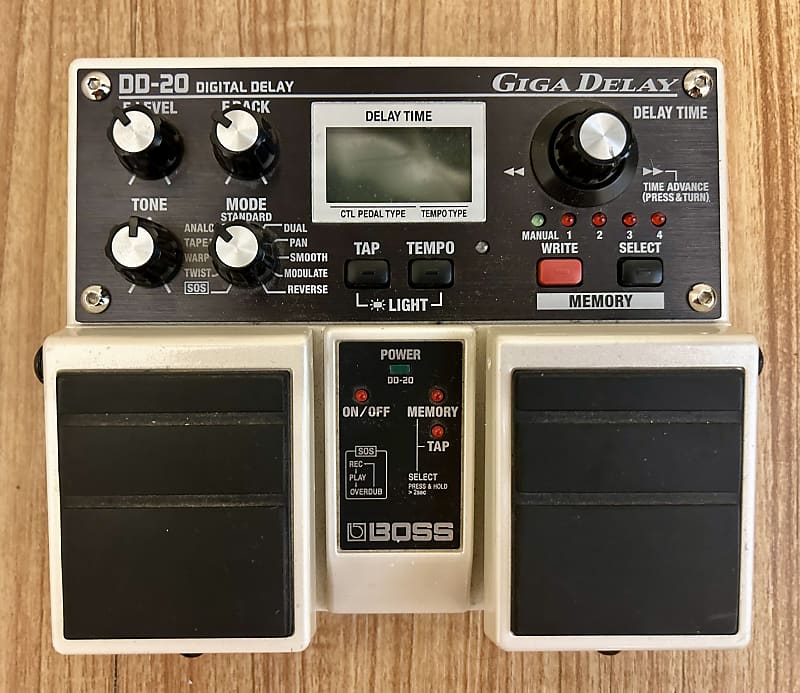 Boss DD-20 Giga Delay