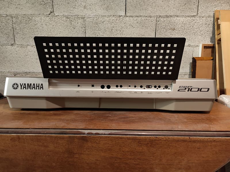 *RARE * Yamaha PSR-2100