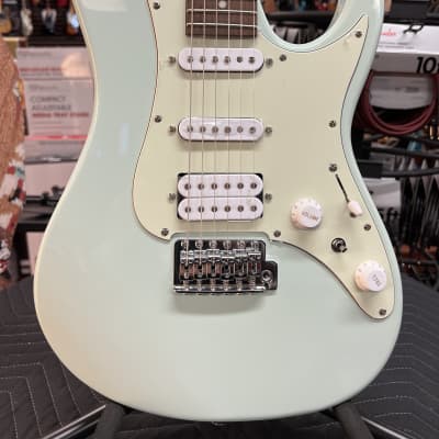 STERLING by Musicman AXIS AX40-TRD-M【Trans Red】 スターリン