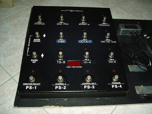 CAE Custom Audio Electronics Switching System and RS-10 Midi Foot Controller