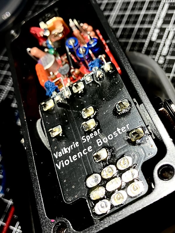 Valkyrie Spear - Violence Booster MK II / Boost Pedal with vintage parts /  More powerful and glossy sound / Effects Pedals