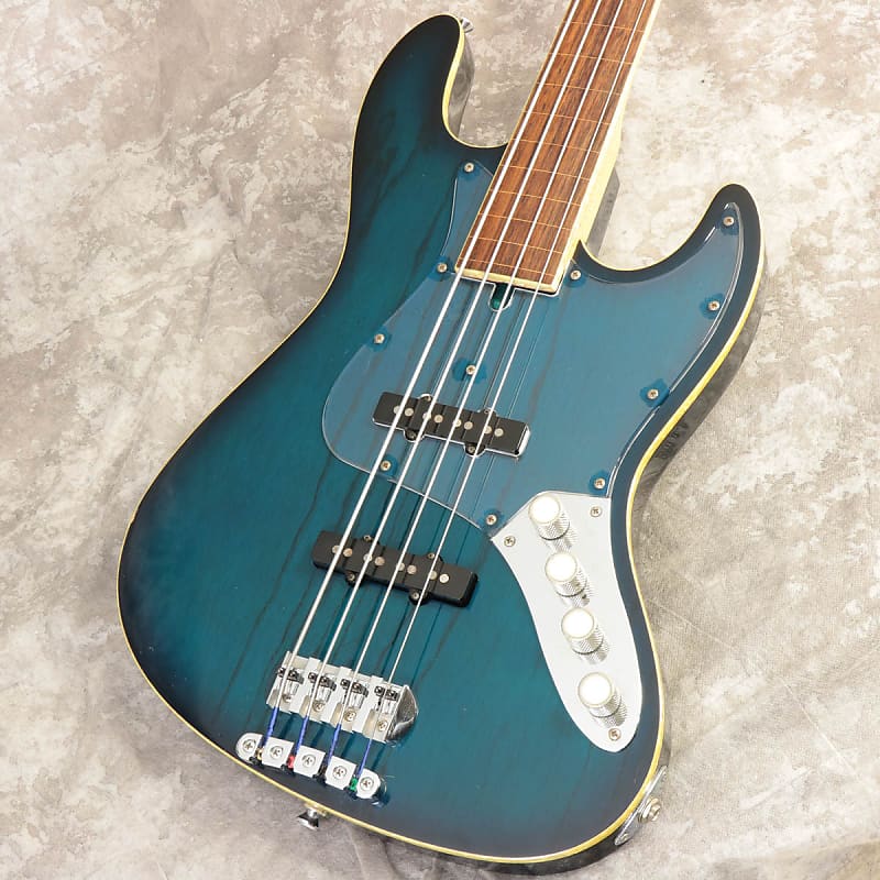 初期バッカス　handmade series フレットレス Bacchus handmade series fletless bass