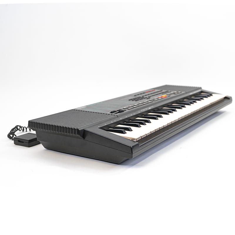 Yamaha VSS-200 Digital Voice Sampler & Synthesizer Keyboard