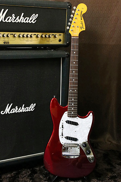 Fender mustang 69 shop reissue
