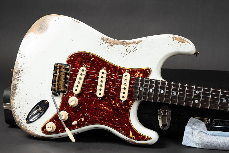 Fender Custom Shop 1964 Stratocaster Heavy Relic - Olympic White
