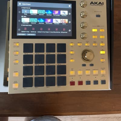 Akai MPC One Standalone MIDI Sequencer Gold Edition 2020 - Present - Gold image 1