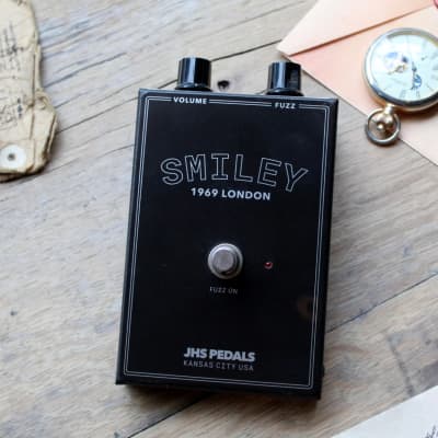 JHS Legends Series Smiley 1969 London Fuzz | Reverb Slovakia