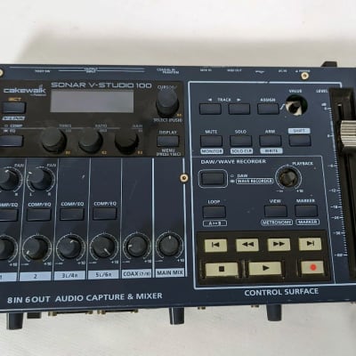 Roland VS-100 V-STUDIO 100 Portable Music Production Studio