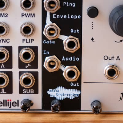 Noise Engineering Sinc Bucina ユーロラック（Noise