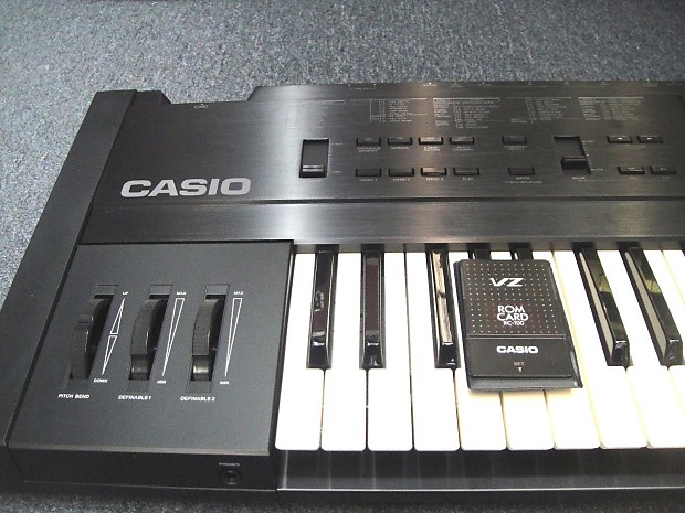CASIO VZ-1 Digital Synthesizer Vintage Synth w/ RC-100 Rom