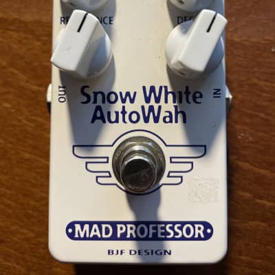 Mad Professor Snow White Auto Wah Handwired