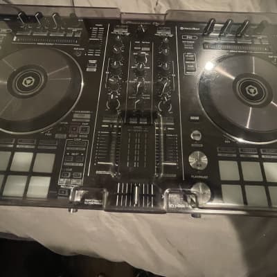 Pioneer DDJ-RR - rekordbox DJ Controller