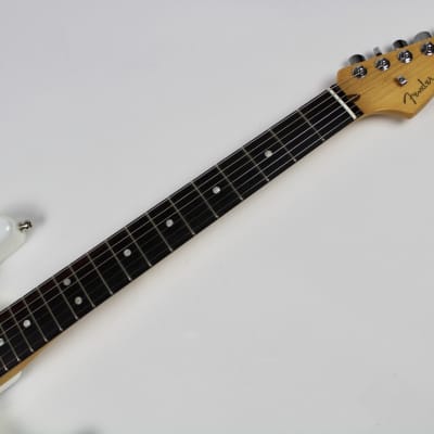 Fender American Ultra Stratocaster Rosewood Fingerboard Arctic Pearl 2022 w/OHSC (0118010781) image 10