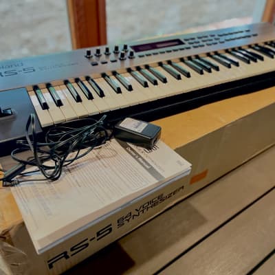 Roland RS-5 61-Key 64-Voice Synthesizer 2000 - 2003 - Brushed Aluminum