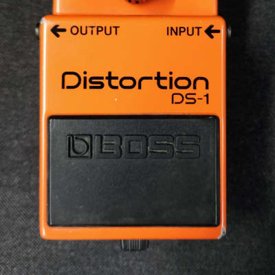 Boss DS-1 Distortion TOSHIBA TA7136AP (Black Label Taiwan - 1988) for sale