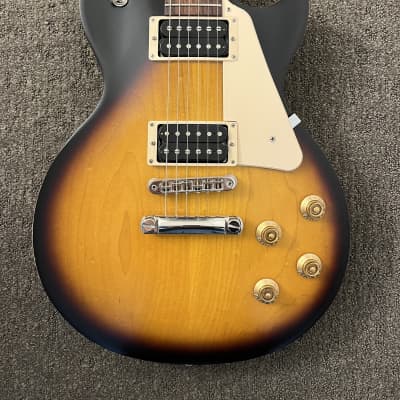 Gibson Les Paul Tribute 2019 - Present - Satin Tobacco Burst image 3