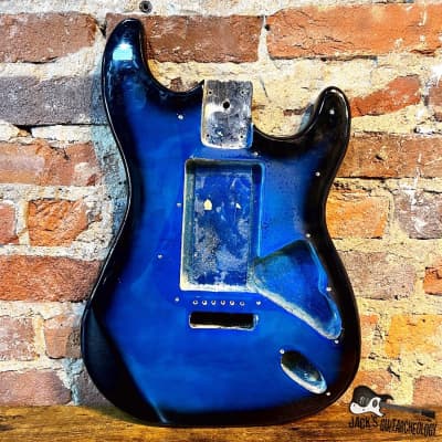 Lido guitar deals body