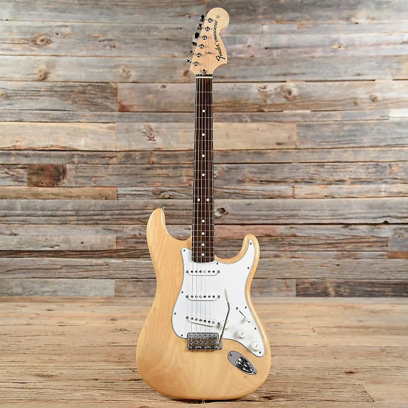 Fender American Vintage '70s Stratocaster image 2