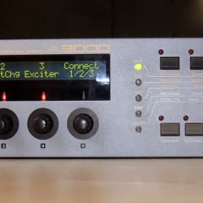 Yamaha  A3000 v2 sampler 1997 w/ separate outputs, optical and cinch SPDIF in an out image 2
