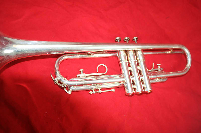 B0102）アンティーク ビンテージ トランペット STAR？ Olds Super Star V-102 Bb trumpet 1973 Silver Plated | Reverb