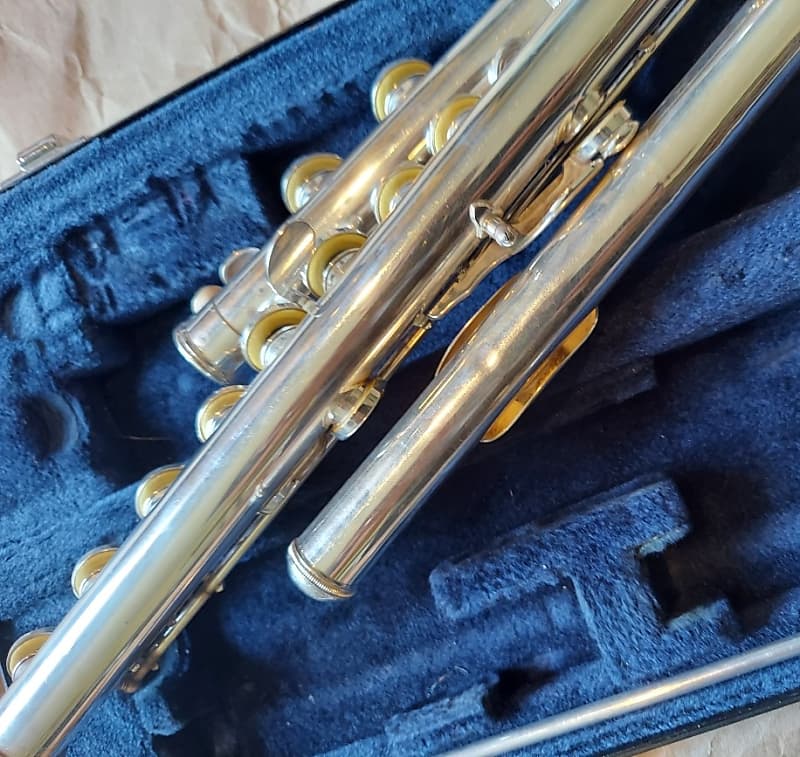 Yamaha YFL-221 Flute, Indonesia, with case | Reverb