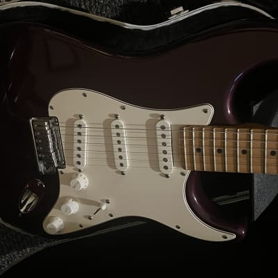 Fender Stratocaster 2000 - Plum image 5