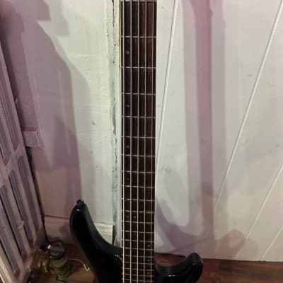 Alvarez Electric Villain 5 String Bass - Black image 4