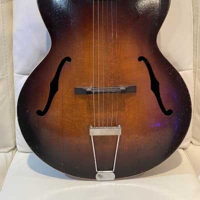 Vintage 1946 Gibson L-48 Archtop image 2
