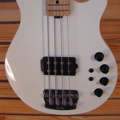 Ernie Ball Music Man Reflex Bass image 2