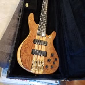 YAMAHA TRB-5PII 5 STRING BASS GUITAR (Ovangkol) DEAD MINT